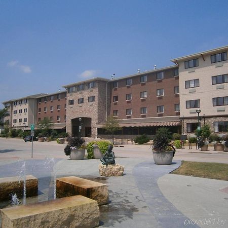 Stoney Creek Hotel モリーン エクステリア 写真