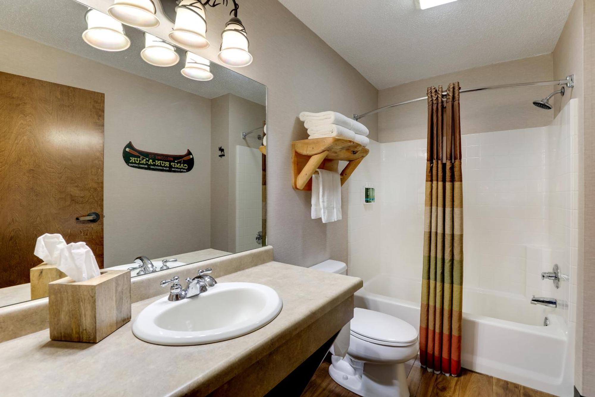 Stoney Creek Hotel モリーン エクステリア 写真